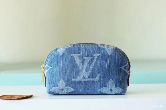 Pochette Louis Vuitton Cosmétique PM 0817